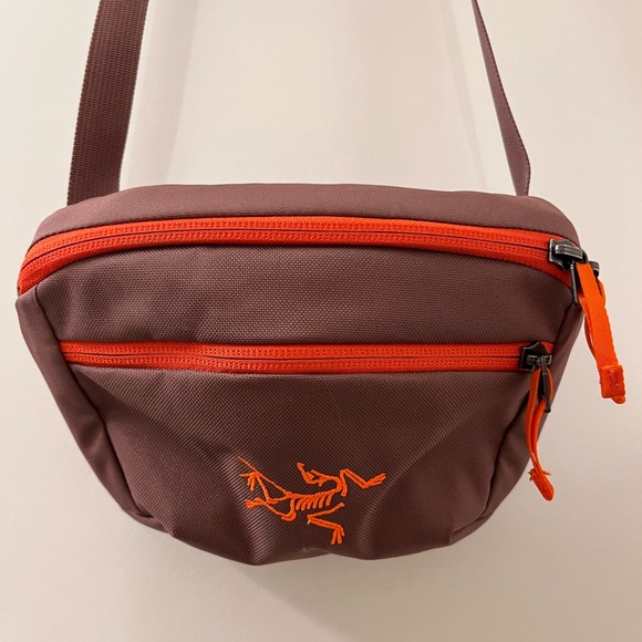 Arc'teryx Handbags - Arc’teryx Belt Bag